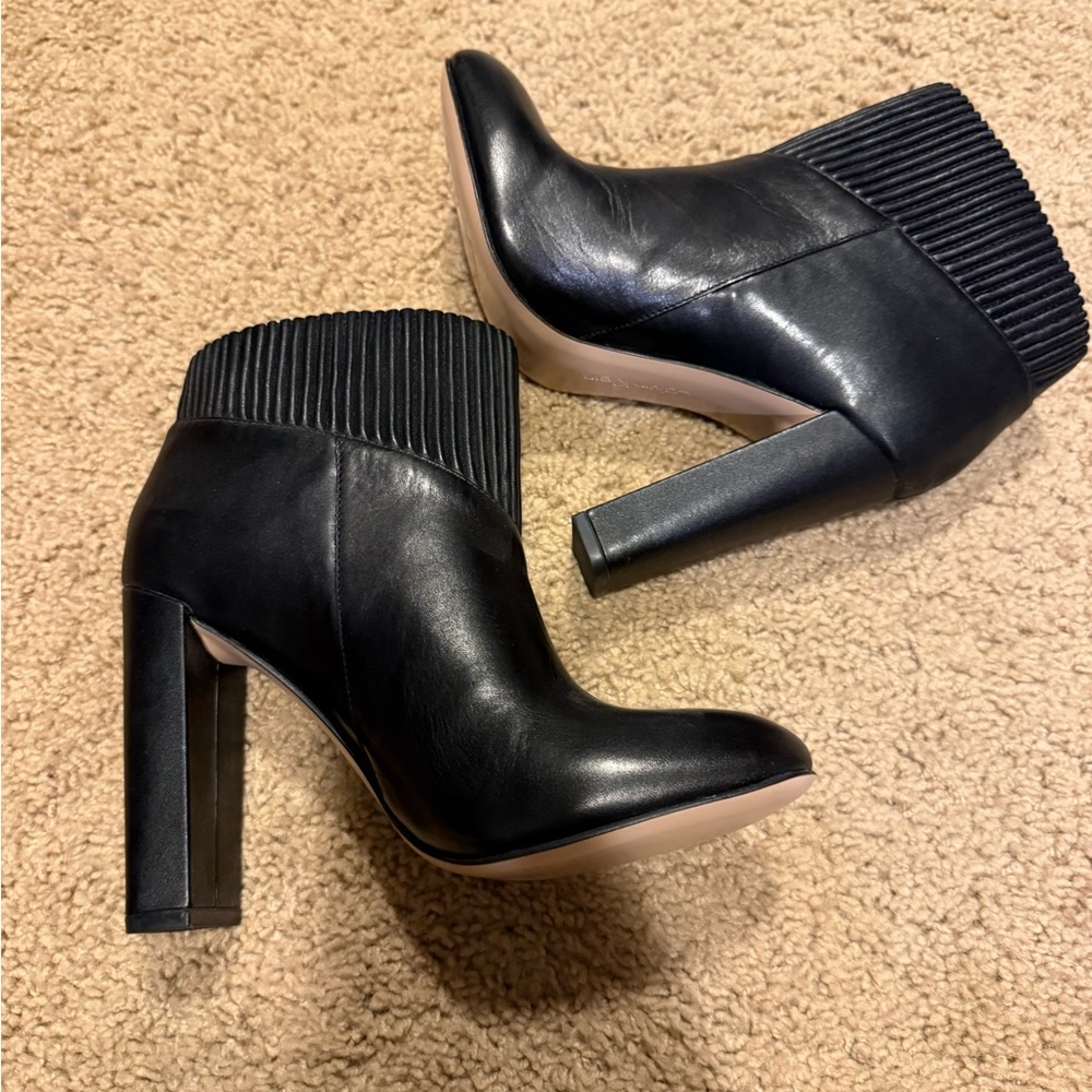Calvin Klein Preppy Black Leather Ankle Booties w/ Gold Block Heel